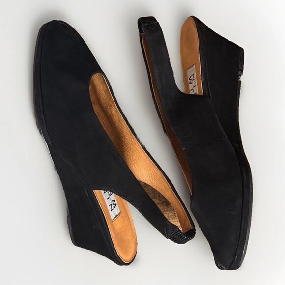 (8)NINE WEST "IDA" Tiny Peep Toe Slingback Black Suede Wedge Heels - Picture 7 of 10